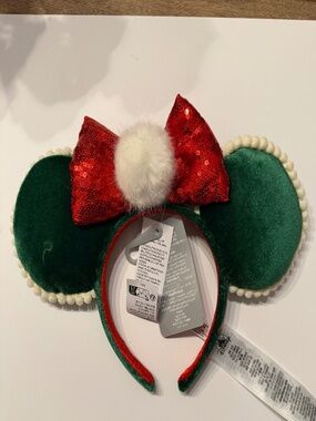 Disney Parks Classic Christams Minnie Mouse Ears
